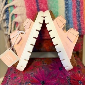 NWT Birkenstock Arizona Papillio Chunky Sandals in Pink and White Size 40/9